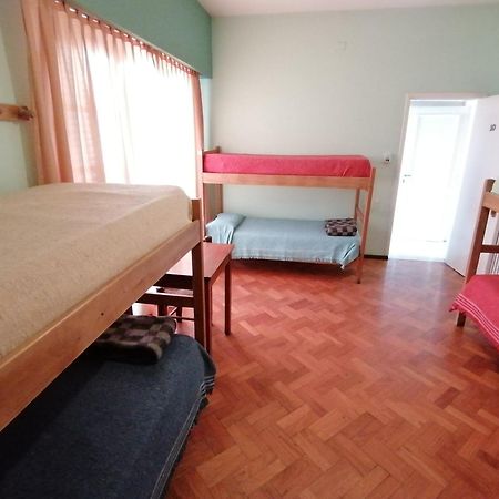 Alamo Hostel & Suites メンドーサ エクステリア 写真