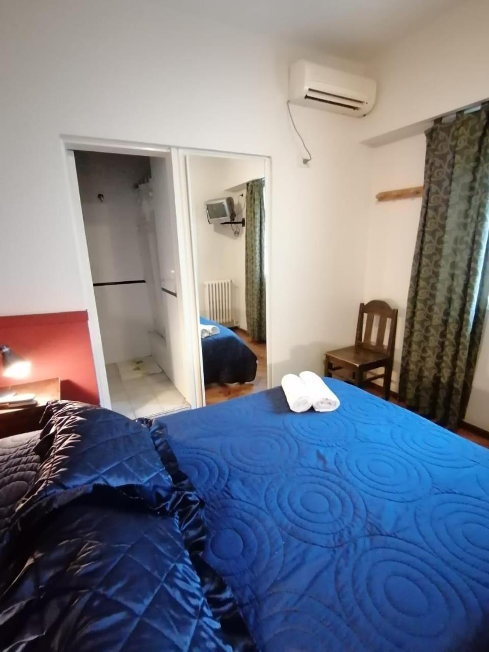 Alamo Hostel & Suites メンドーサ エクステリア 写真