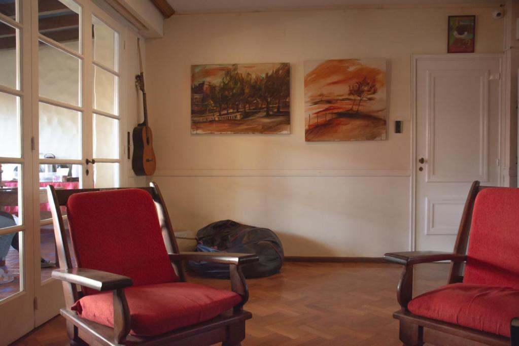 Alamo Hostel & Suites メンドーサ エクステリア 写真