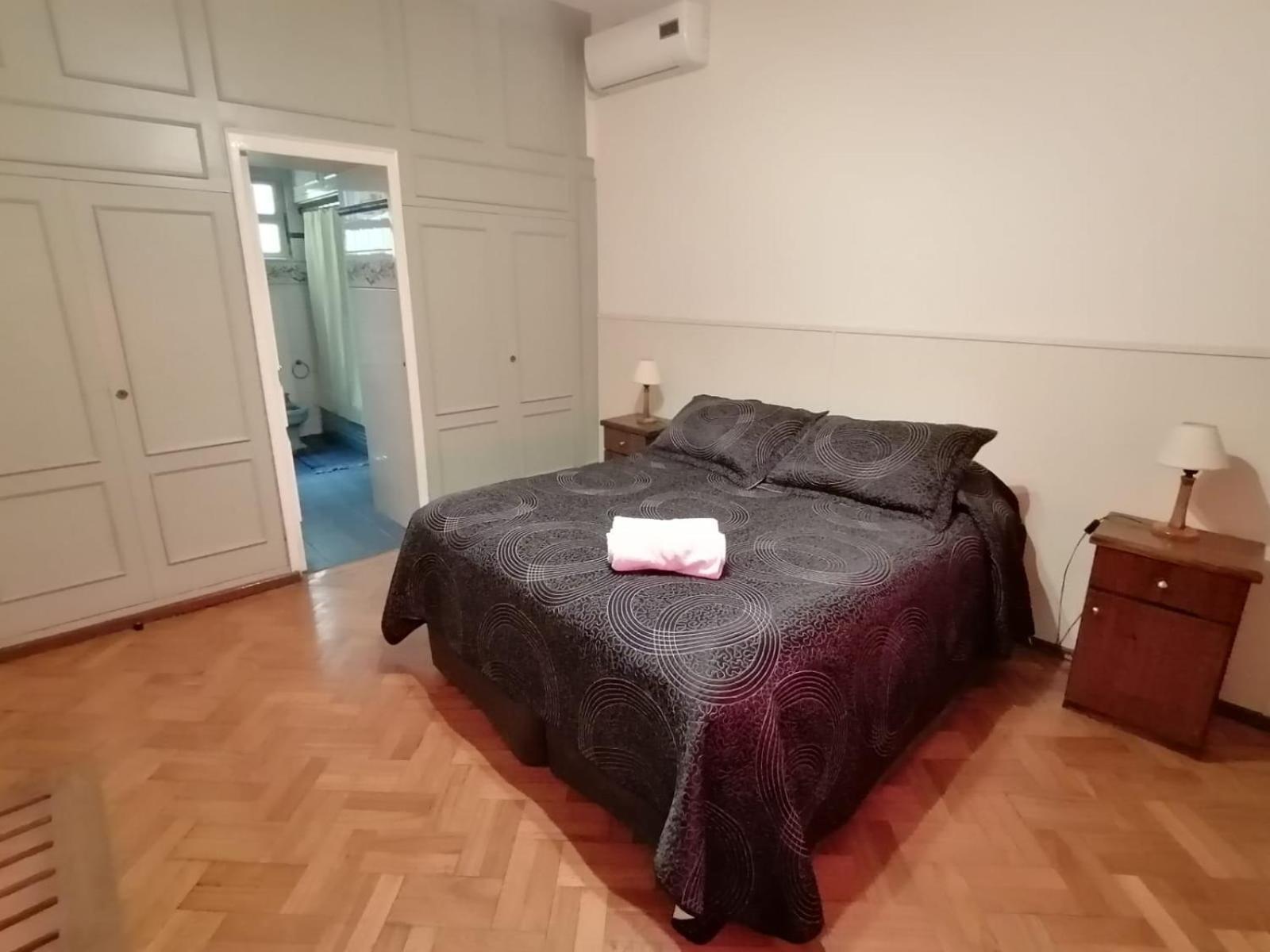 Alamo Hostel & Suites メンドーサ エクステリア 写真
