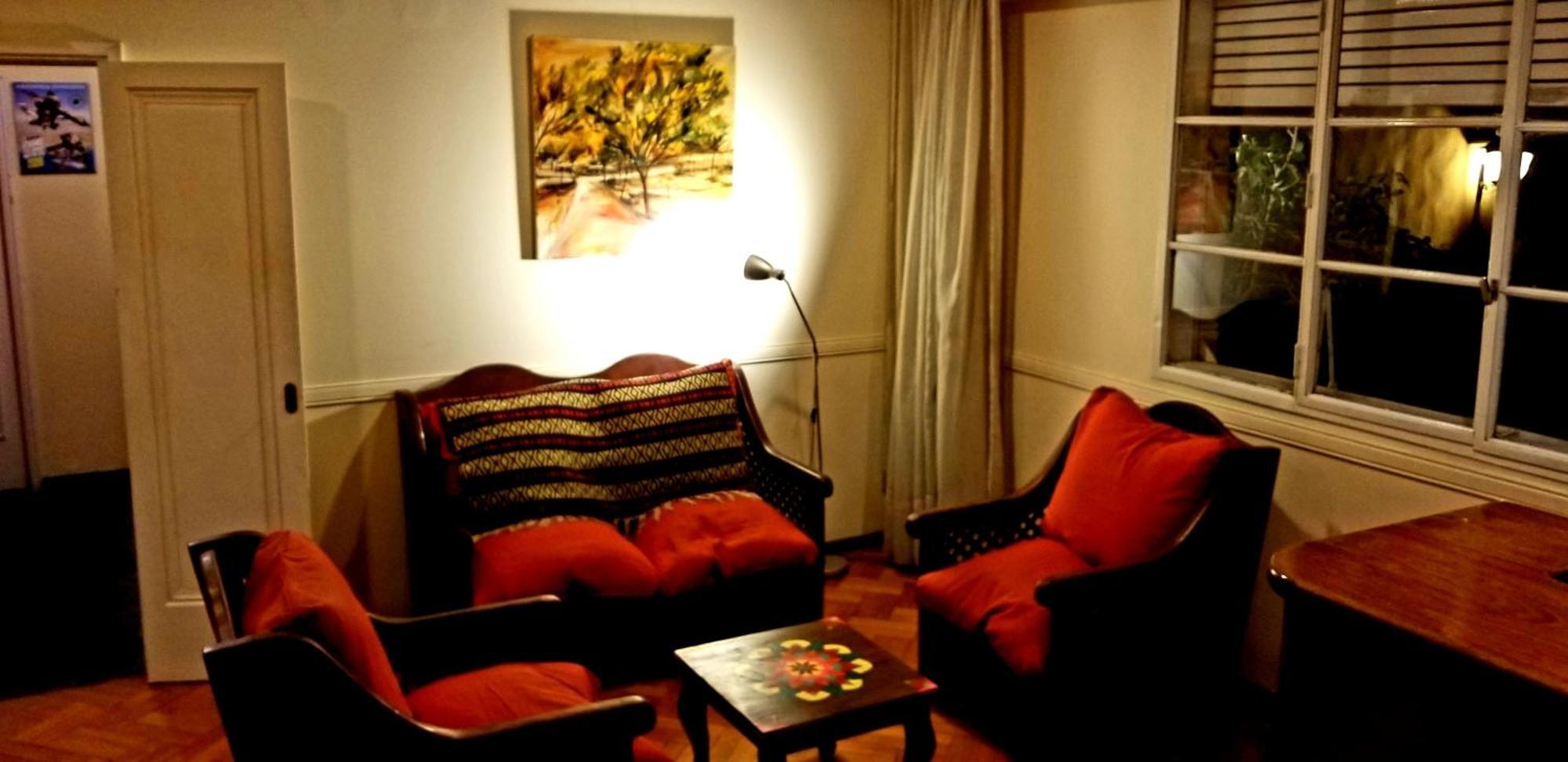 Alamo Hostel & Suites メンドーサ エクステリア 写真