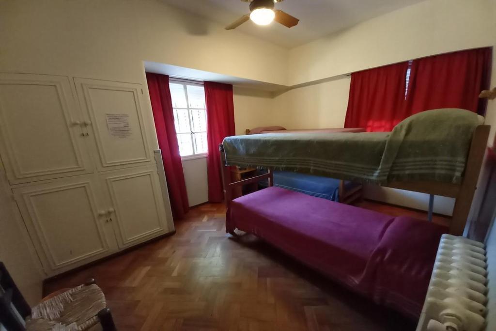 Alamo Hostel & Suites メンドーサ エクステリア 写真