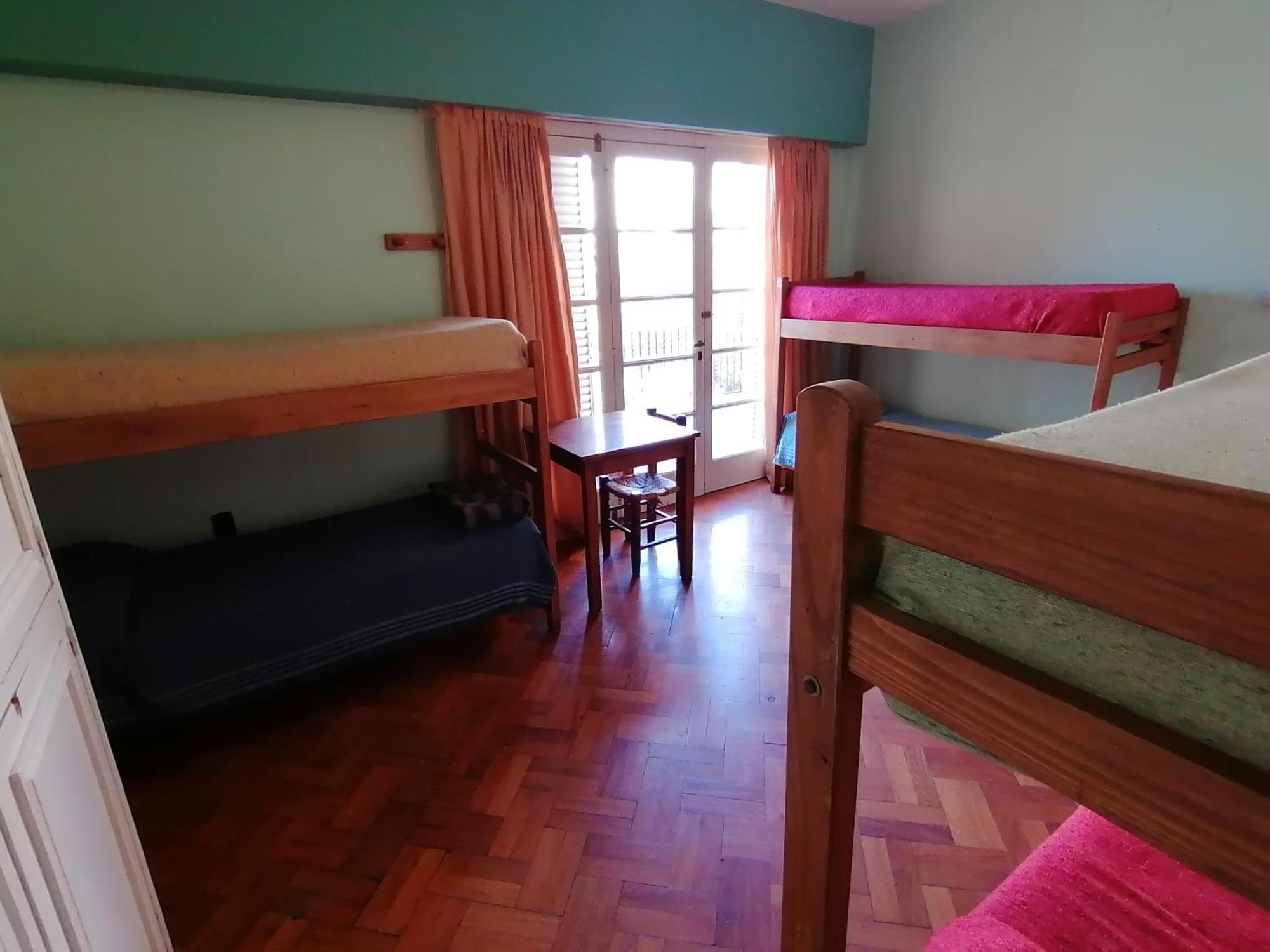 Alamo Hostel & Suites メンドーサ エクステリア 写真
