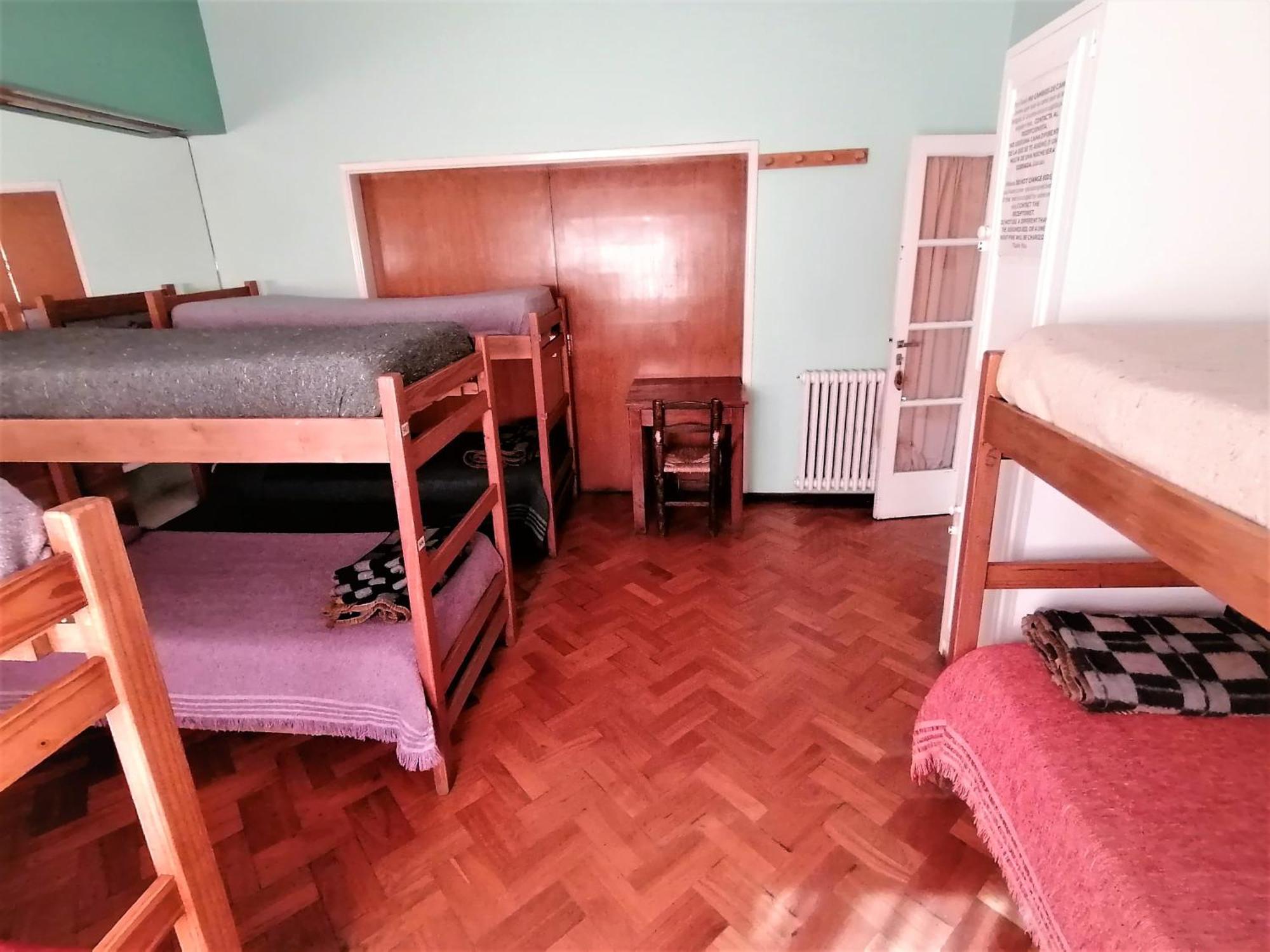 Alamo Hostel & Suites メンドーサ エクステリア 写真
